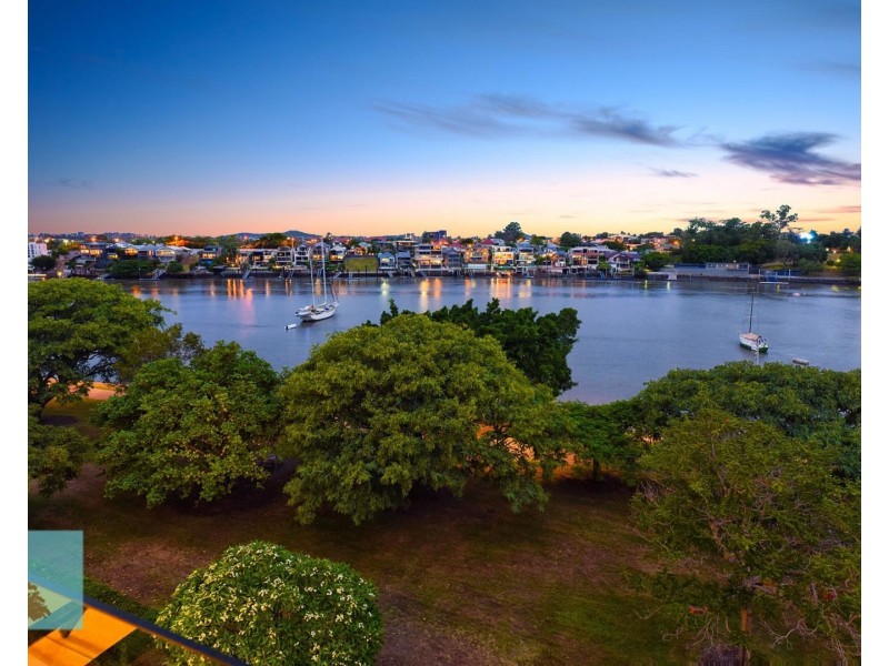 18/128 Oxlade Drive, New Farm QLD 4005