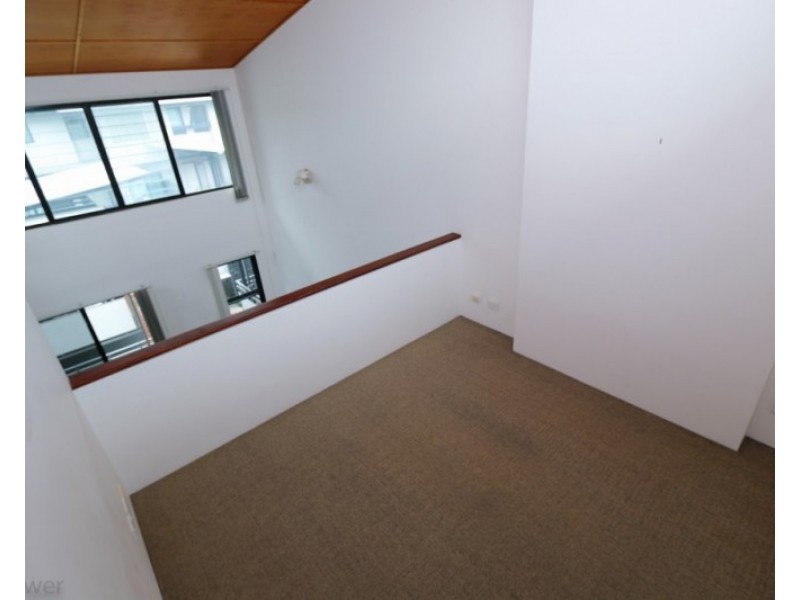 139 Commercial Road, Teneriffe QLD 4005