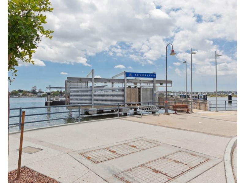 139 Commercial Road, Teneriffe QLD 4005