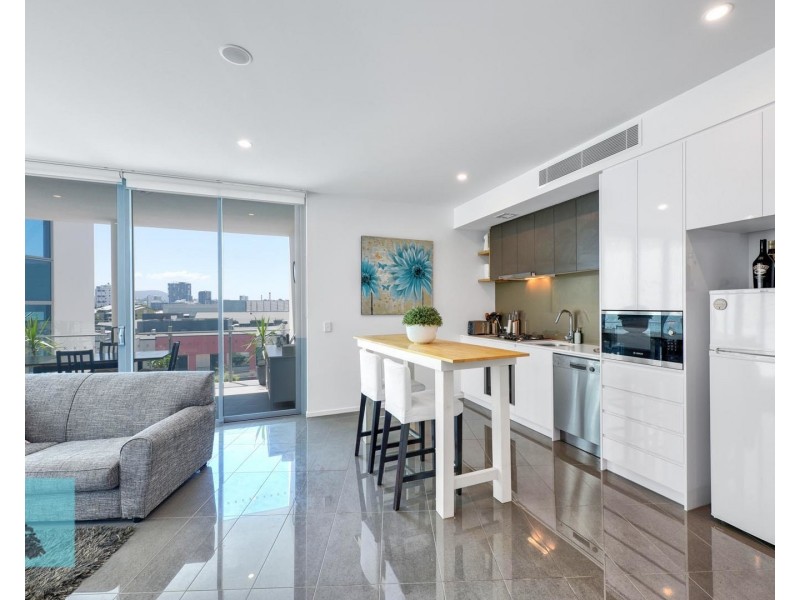 310/32 Russell Street, South Brisbane QLD 4101
