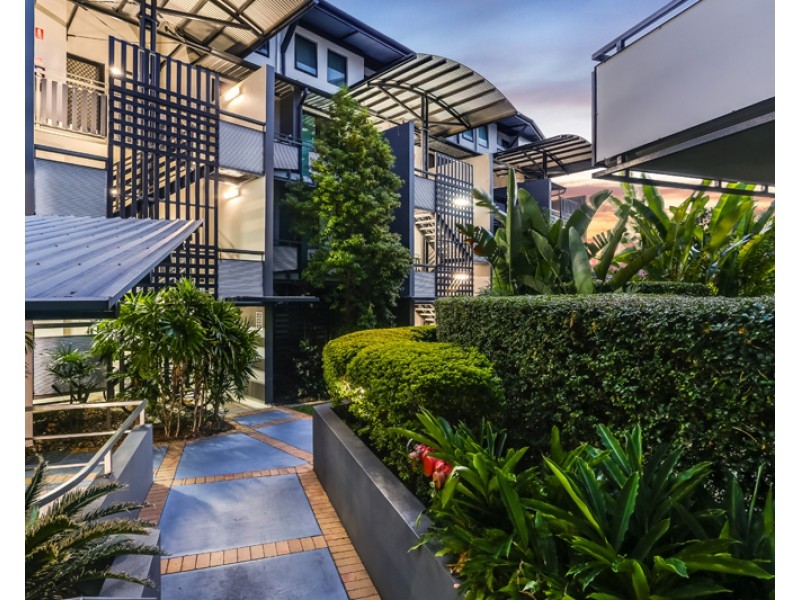 139 Commercial Road, Teneriffe QLD 4005