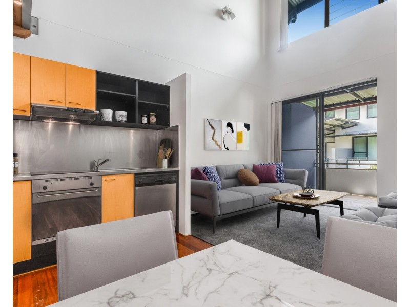 139 Commercial Road, Teneriffe QLD 4005