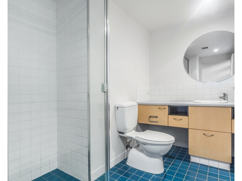 139 Commercial Road, Teneriffe QLD 4005