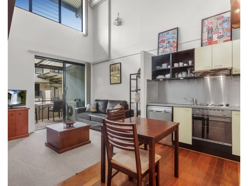 139 Commercial Road, Teneriffe QLD 4005