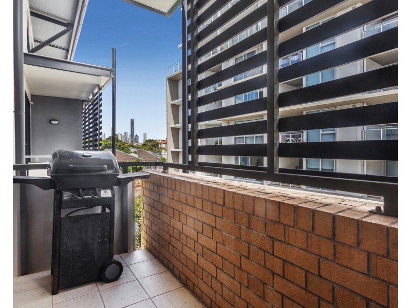 139 Commercial Road, Teneriffe QLD 4005