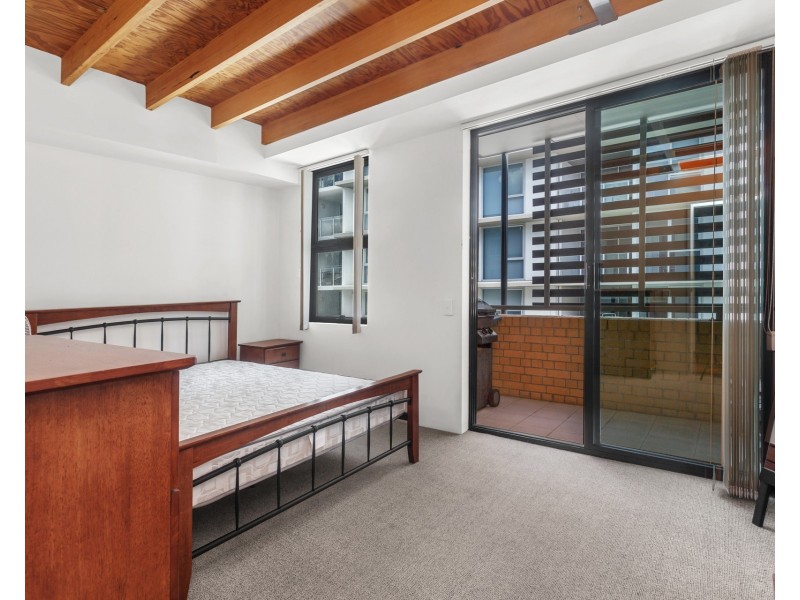 139 Commercial Road, Teneriffe QLD 4005