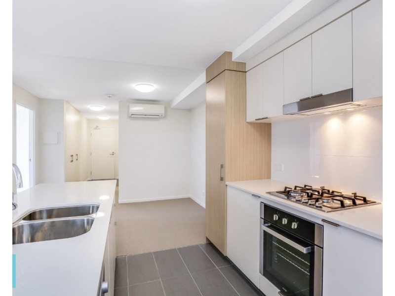 2504/27 Charlotte Street, Chermside QLD 4032