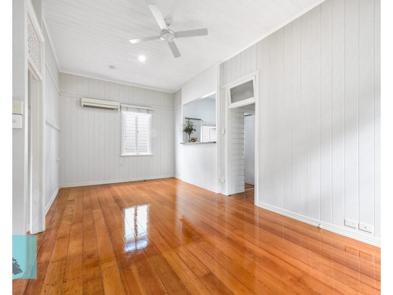 19 Laurel Street, Highgate Hill QLD 4101