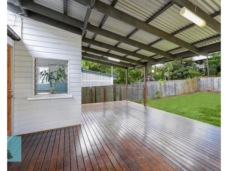 19 Laurel Street, Highgate Hill QLD 4101