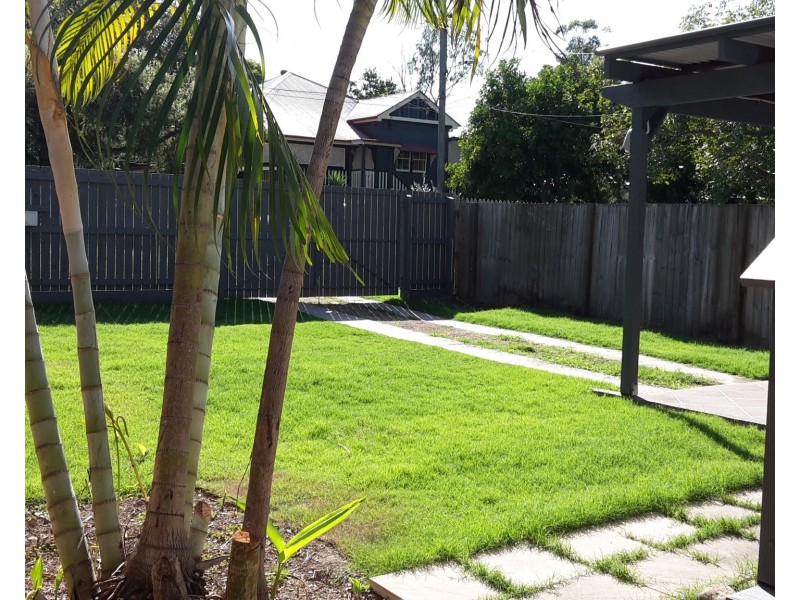 19 Laurel Street, Highgate Hill QLD 4101