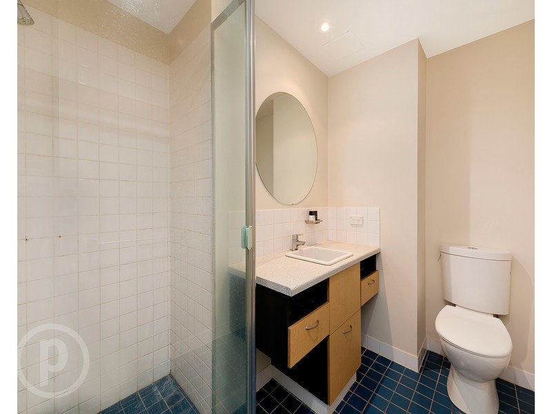 139 Commercial Road, Teneriffe QLD 4005