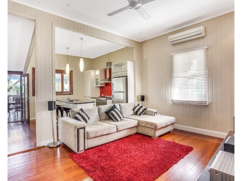 11 Ellen Street, Albion QLD 4010