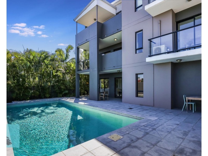 9/233 Gympie Road, Kedron QLD 4031