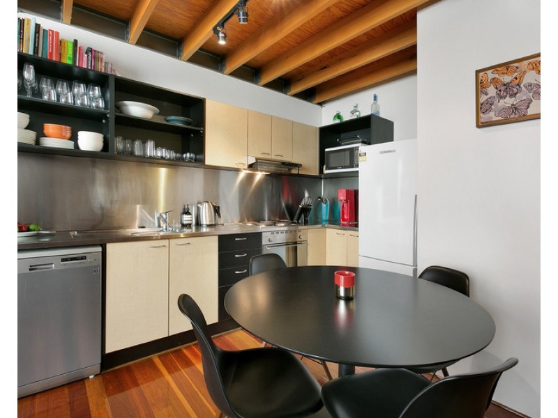 139 Commercial Road, Teneriffe QLD 4005