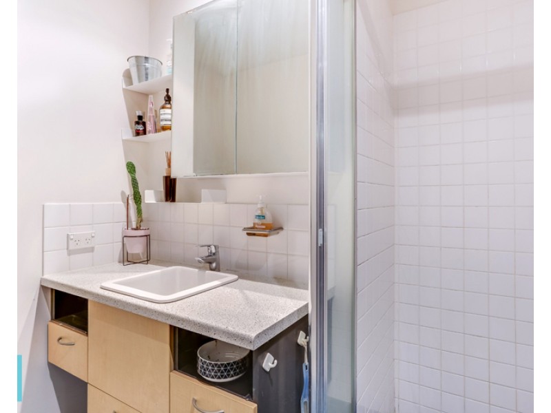 139 Commercial Road, Teneriffe QLD 4005