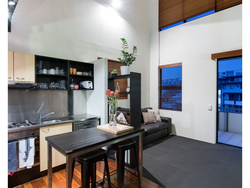 139 Commercial Road, Teneriffe QLD 4005