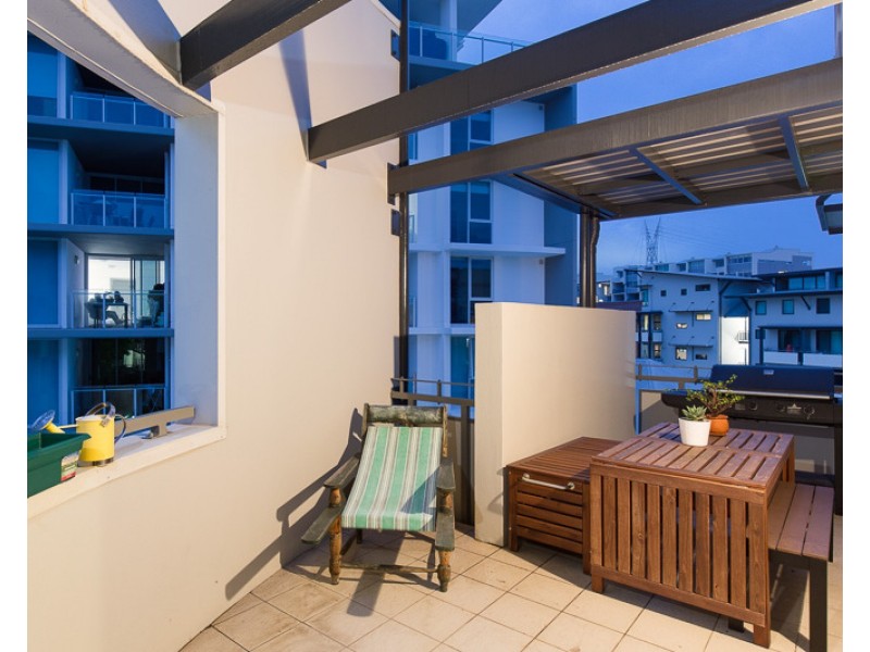 139 Commercial Road, Teneriffe QLD 4005