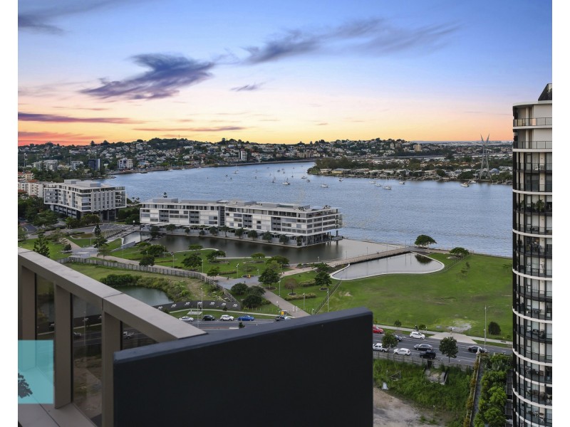 414/18 Longland Street, Newstead QLD 4006
