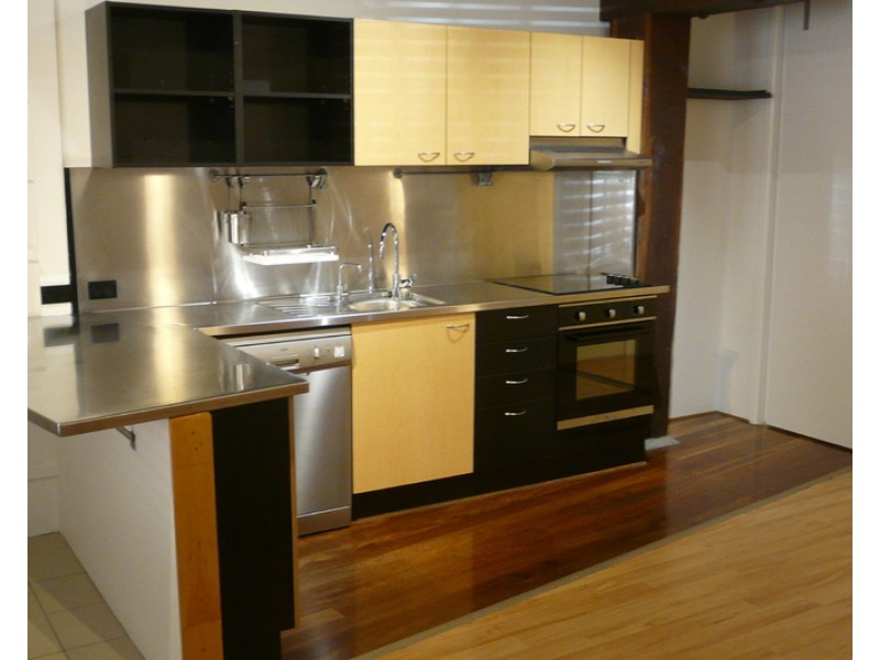 139 Commercial Road, Teneriffe QLD 4005