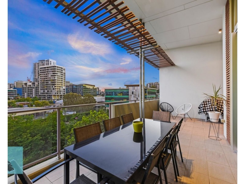 50/20 Newstead Terrace, Newstead QLD 4006
