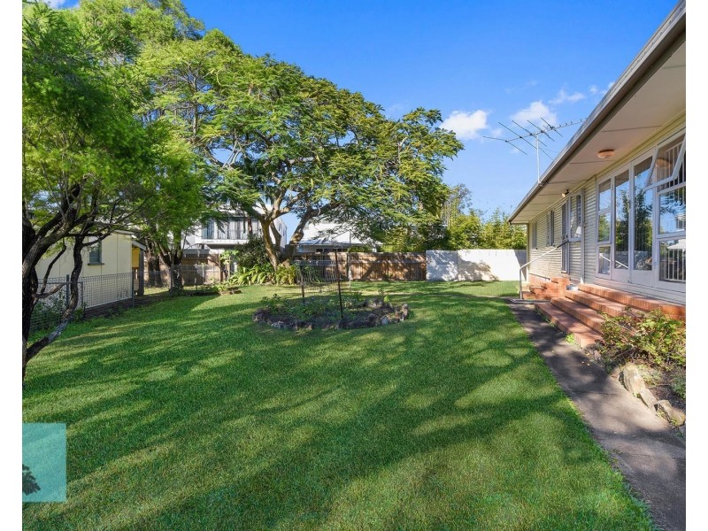 8 Bulli Street, Hendra QLD 4011