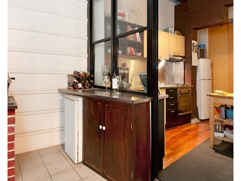 139 Commercial Road, Teneriffe QLD 4005