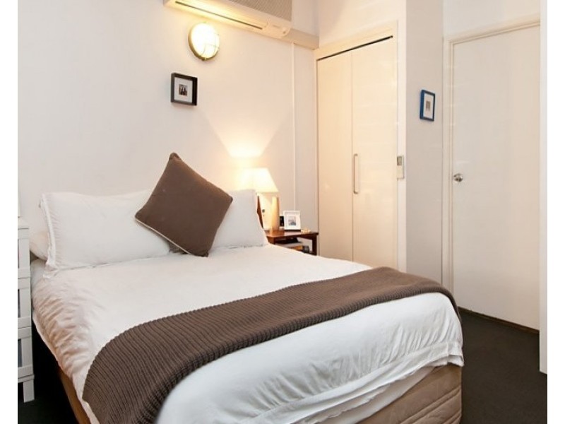 139 Commercial Road, Teneriffe QLD 4005