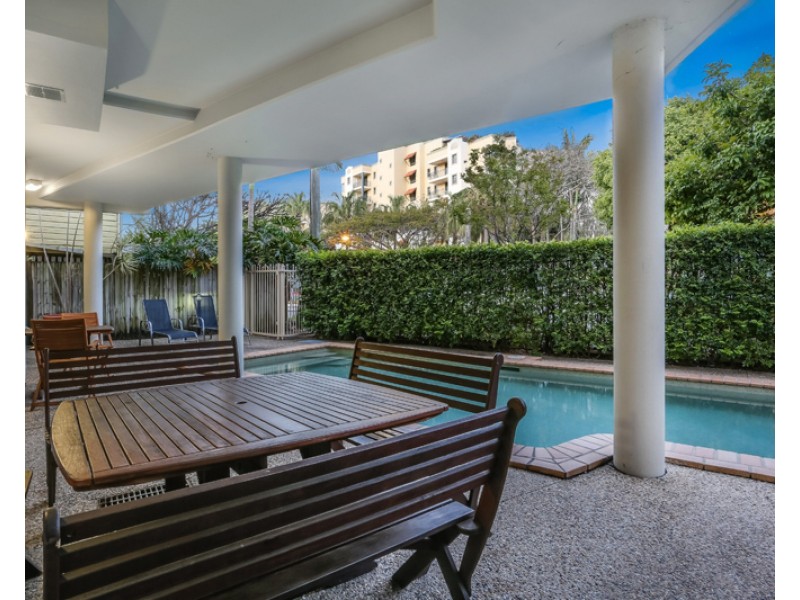 9/32 Newstead Terrace, Newstead QLD 4006