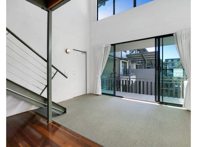 139 Commercial Road, Teneriffe QLD 4005