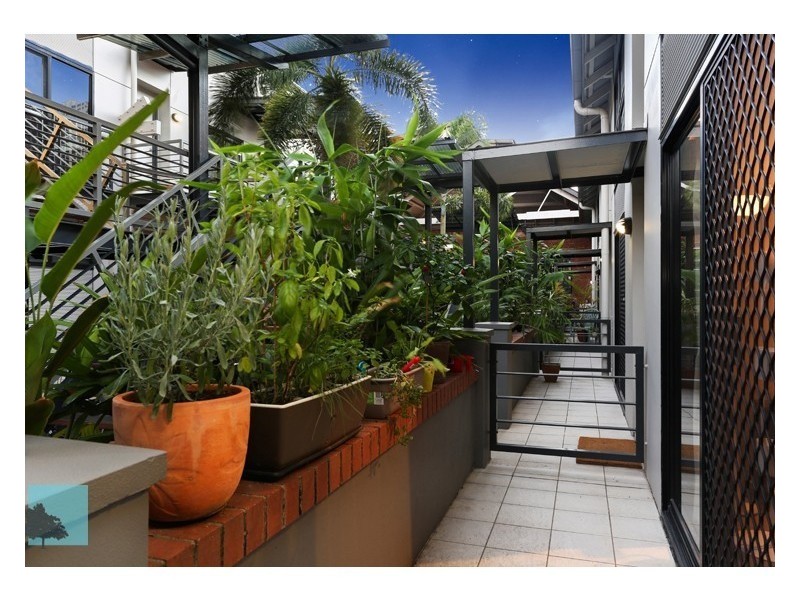 139 Commercial Road, Teneriffe QLD 4005