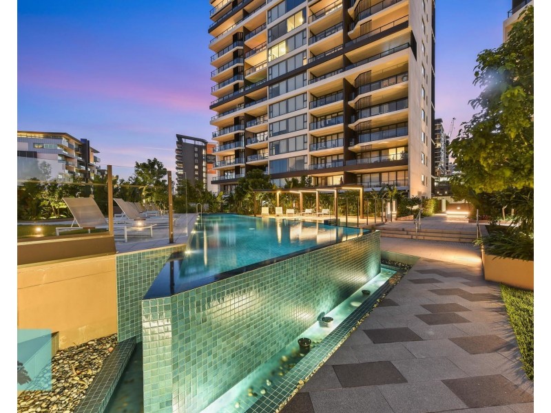 48 Skyring Terrace, Newstead QLD 4006