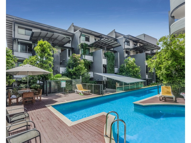 139 Commercial Road, Teneriffe QLD 4005