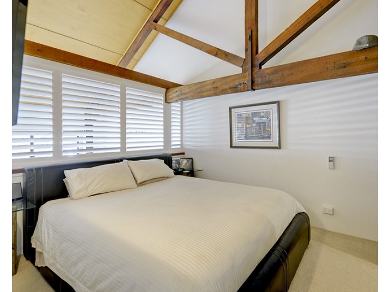 139 Commercial Road, Teneriffe QLD 4005