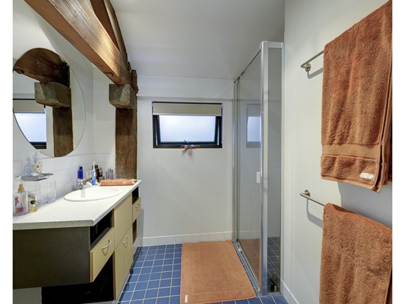 139 Commercial Road, Teneriffe QLD 4005