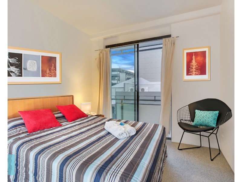 139 Commercial Road, Teneriffe QLD 4005