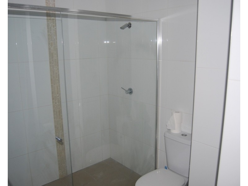 16/204 Wellington Road, Kangaroo Point QLD 4169