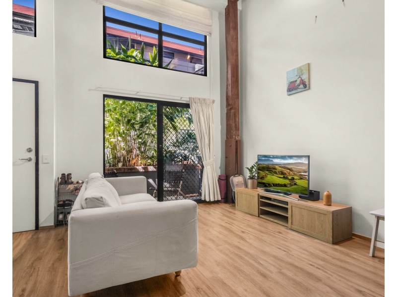 139 Commercial Road, Teneriffe QLD 4005