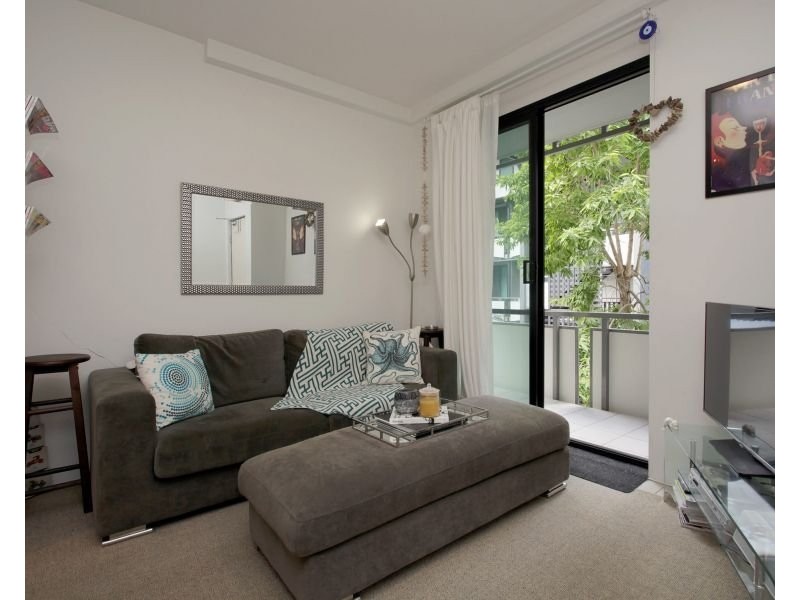 139 Commercial Road, Teneriffe QLD 4005