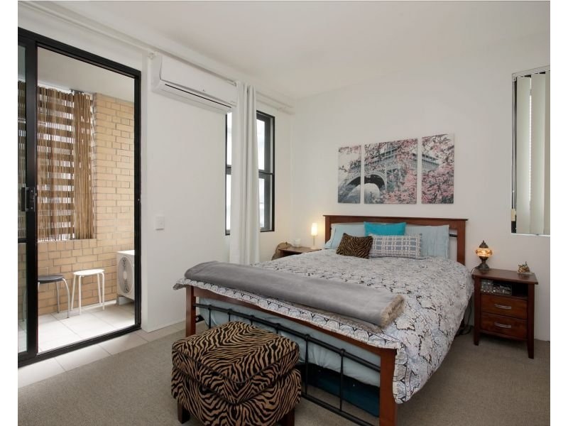 139 Commercial Road, Teneriffe QLD 4005
