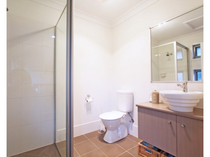 1/141 Grosvenor Street, Morningside QLD 4170