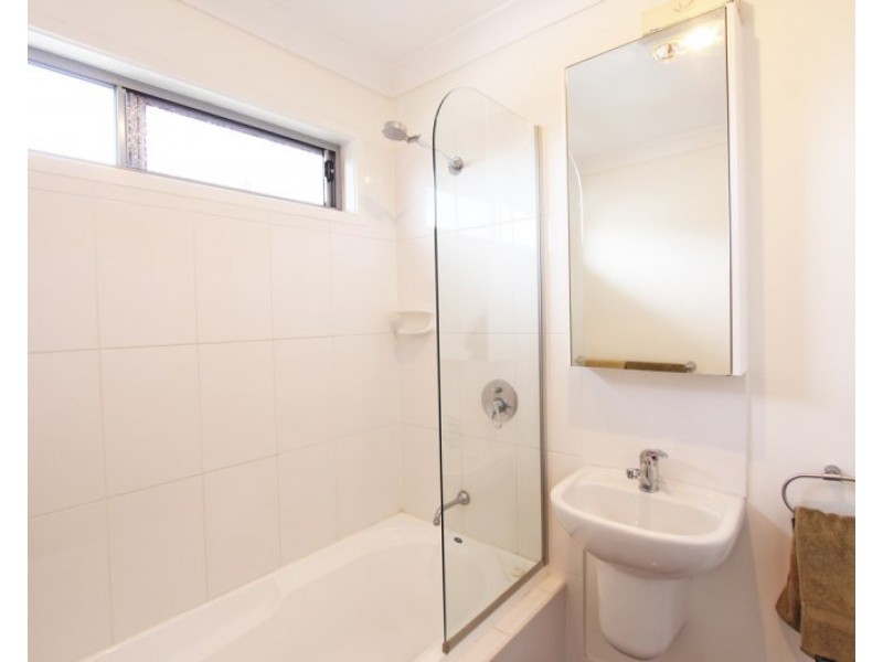 1/141 Grosvenor Street, Morningside QLD 4170
