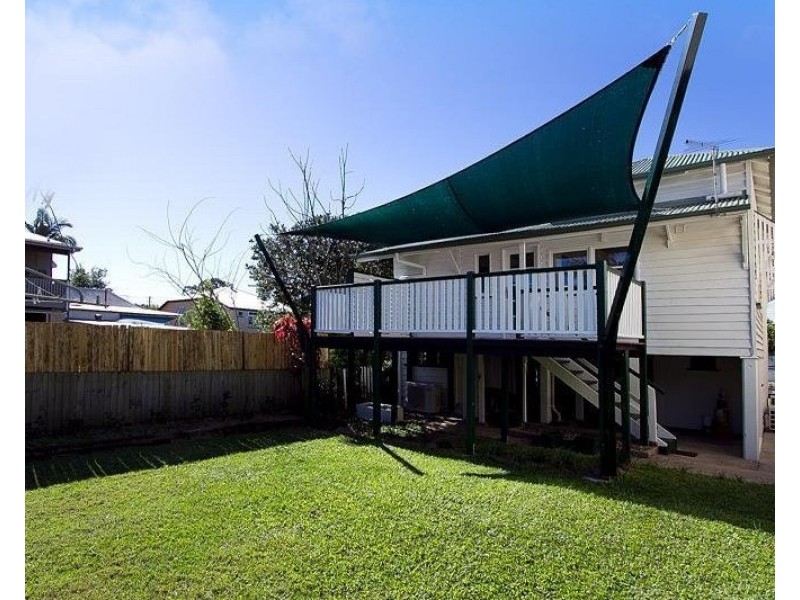 53 Baron Street, Greenslopes QLD 4120