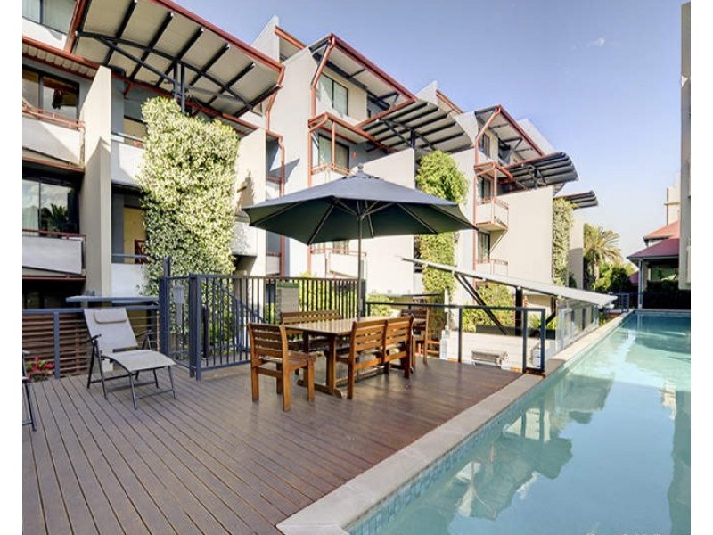 139 Commercial Road, Teneriffe QLD 4005