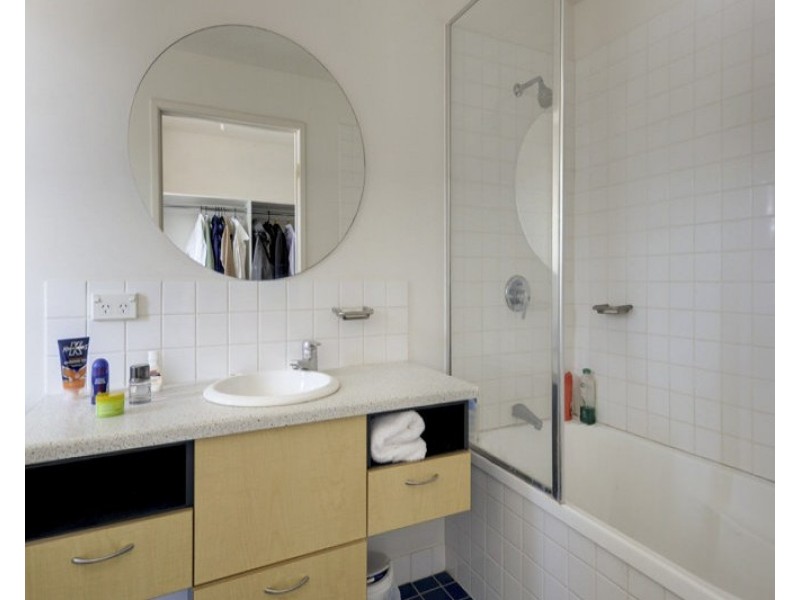 139 Commercial Road, Teneriffe QLD 4005