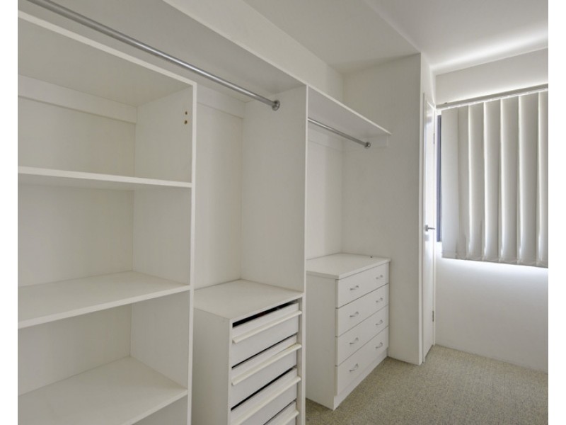 139 Commercial Road, Teneriffe QLD 4005