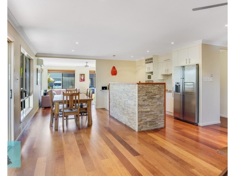 9 Pressland Street, Carseldine QLD 4034