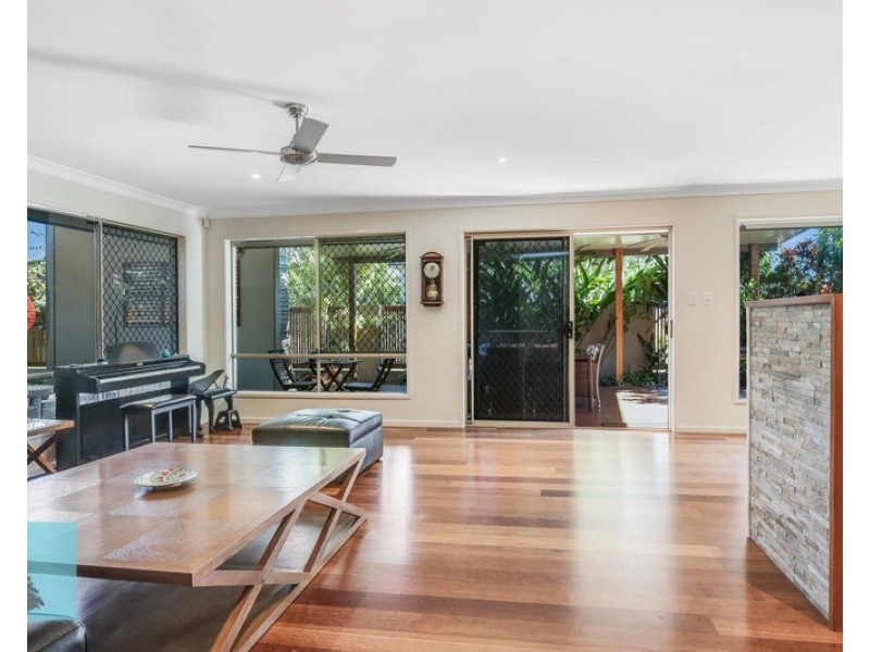 9 Pressland Street, Carseldine QLD 4034