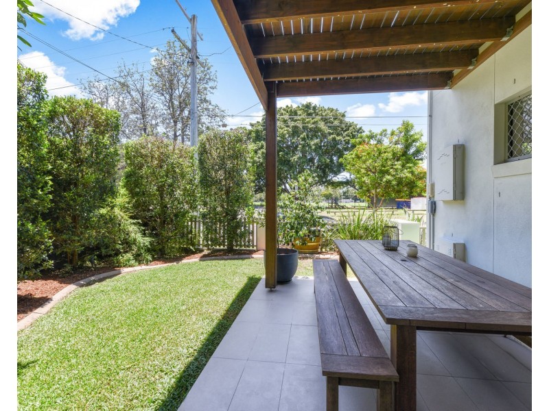 38 Halifax Street, Coorparoo QLD 4151