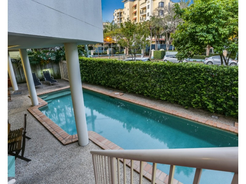 20/32 Newstead Terrace, Newstead QLD 4006