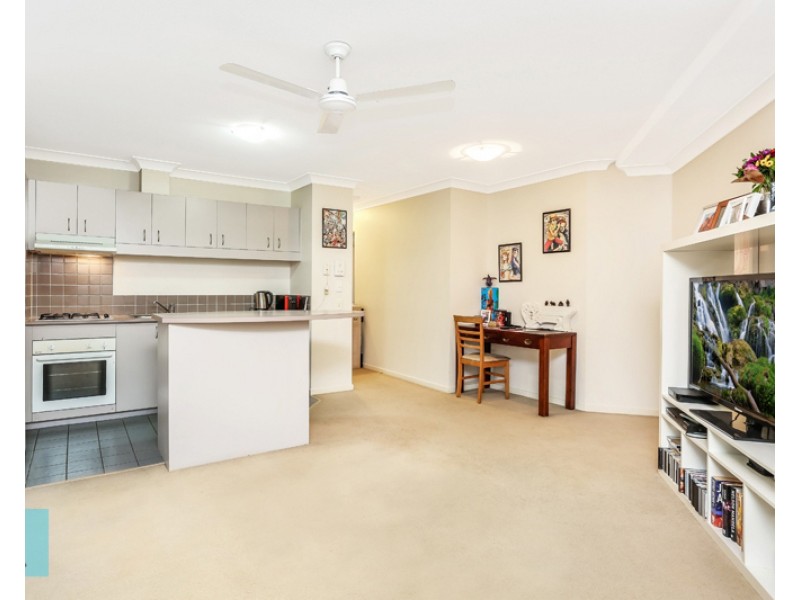 20/32 Newstead Terrace, Newstead QLD 4006